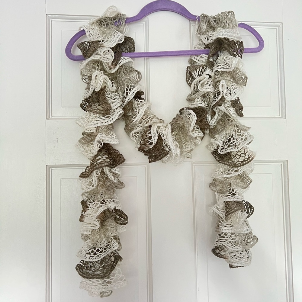 Handmade tan ruffle scarf - incredibly cute decorative - great condition
